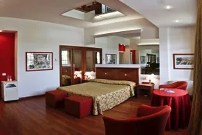 Park Motel - Image 4