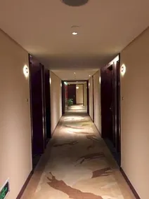 New Yannan Hotel - Image 5