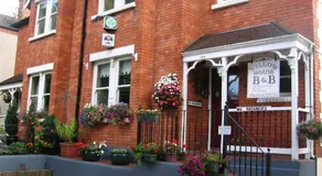 Willow House Bed and Breakfast - Image 2