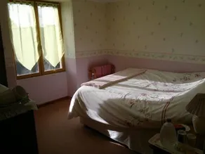 La Maison Jaune - Image 4