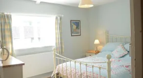 Parnham Cottage - Image 4