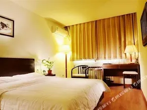 Qinghua Business Hotel - Image 2