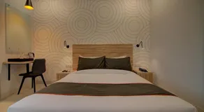 Collection O Hotel Orient Crown - Image 4