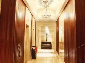 Bonjour Hotel - Image 3
