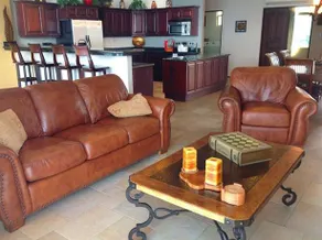 Luxury Condominium Breathtaking Ocean View - Image 3