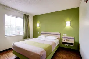 Motel 6 Denver East - Aurora - Image 5