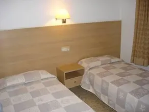 Apartaments Turistics Pirineu - Image 1