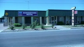 Sundowner Bordertown - Image 1