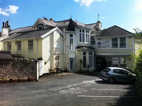 Concorde Hotel - Image 2