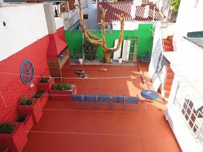 Las Magnolias Hostel - Image 2