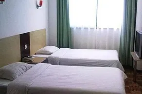 Huaqiao Business Hotel Railway Station - Image 2