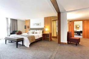 Mercure Goiania Hotel - Image 2