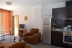 Sunny View North Apartments - Image 4