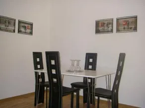 Budget Apartments - Image 4