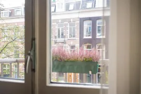 Studio Vondelpark Adjacent Eerste Helmersstraat - Image 3