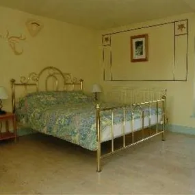 West Woodside House Bed & Breakfast Wigton - Image 1
