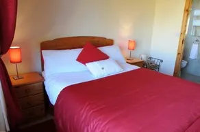 Aaron Lodge B&B - Image 3