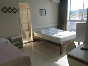 City Hotel - Image 4