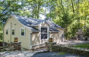 Ski Shore House - Image 1