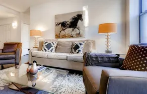 Global Luxury Suites At The Riverwalk - Image 5