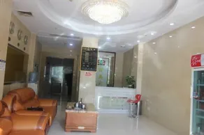 Bai Mei Business Hotel - Image 2