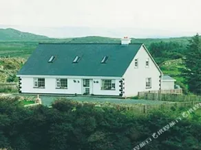 The Heron’s Cove - Image 3
