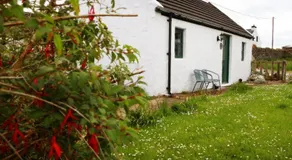 Rope Bridge Cottage - Image 2
