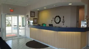 Knights Inn Elyria - Image 2