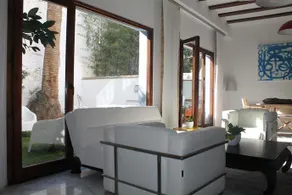 My Boutique House Patraix - Image 4
