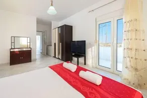 Anna Anton Apartment - Image 3