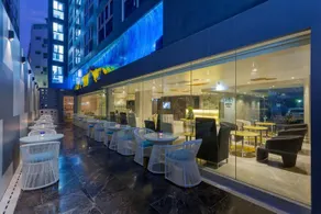 Centra by Centara Avenue Hotel Pattaya - Image 4