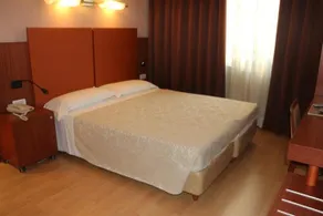 Bella Italia Palace Hotel - Image 5