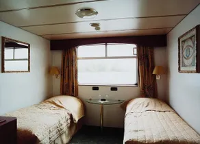 Crossgates Hotelship 4 Star Frankfurt - Image 4