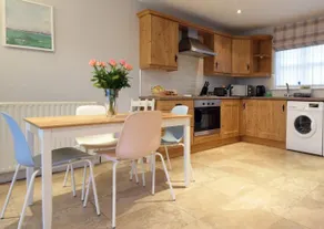 Latharne Lodge - Image 5