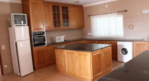 Rustic Villa Guesthouse - Image 3