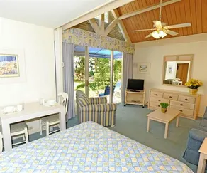 Village Studio Hilton Head Island - Image 4