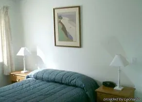 Avalon Suites - Image 3