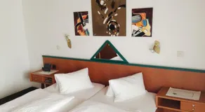 Hotel Garni Gästehaus Hutter - Image 3