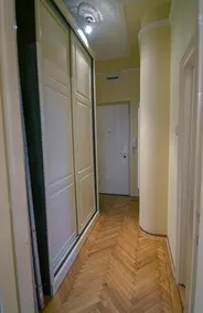 Apartment 24 - Image 4