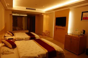 Yi Jing Xuan Hotel - Image 5