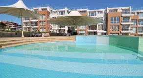 Sunny Island Complex Apartment - Image 5