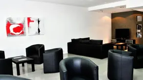 Pilar Apart - Image 4
