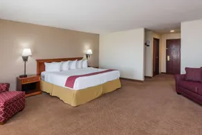 Baymont by Wyndham Highland - Image 2