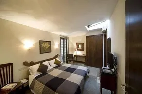 San Jouan - Image 4
