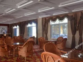 Xinlong Hotel - Image 2