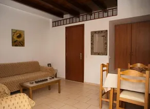 Sunny Apartments - Image 4