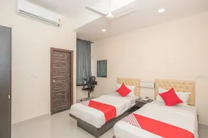 Maple Tree By OYO Rooms - Image 3