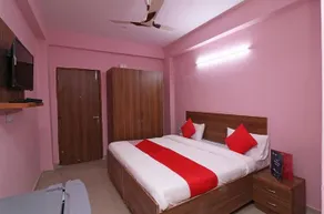 VS Stays by OYO Rooms - Image 4