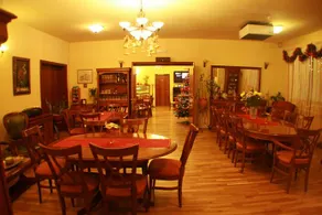 Pensiune Restaurant Pipera - Image 4