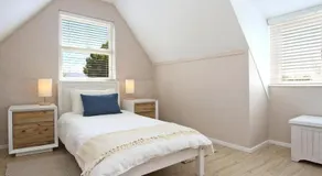 Almondbury Cottage - Image 5